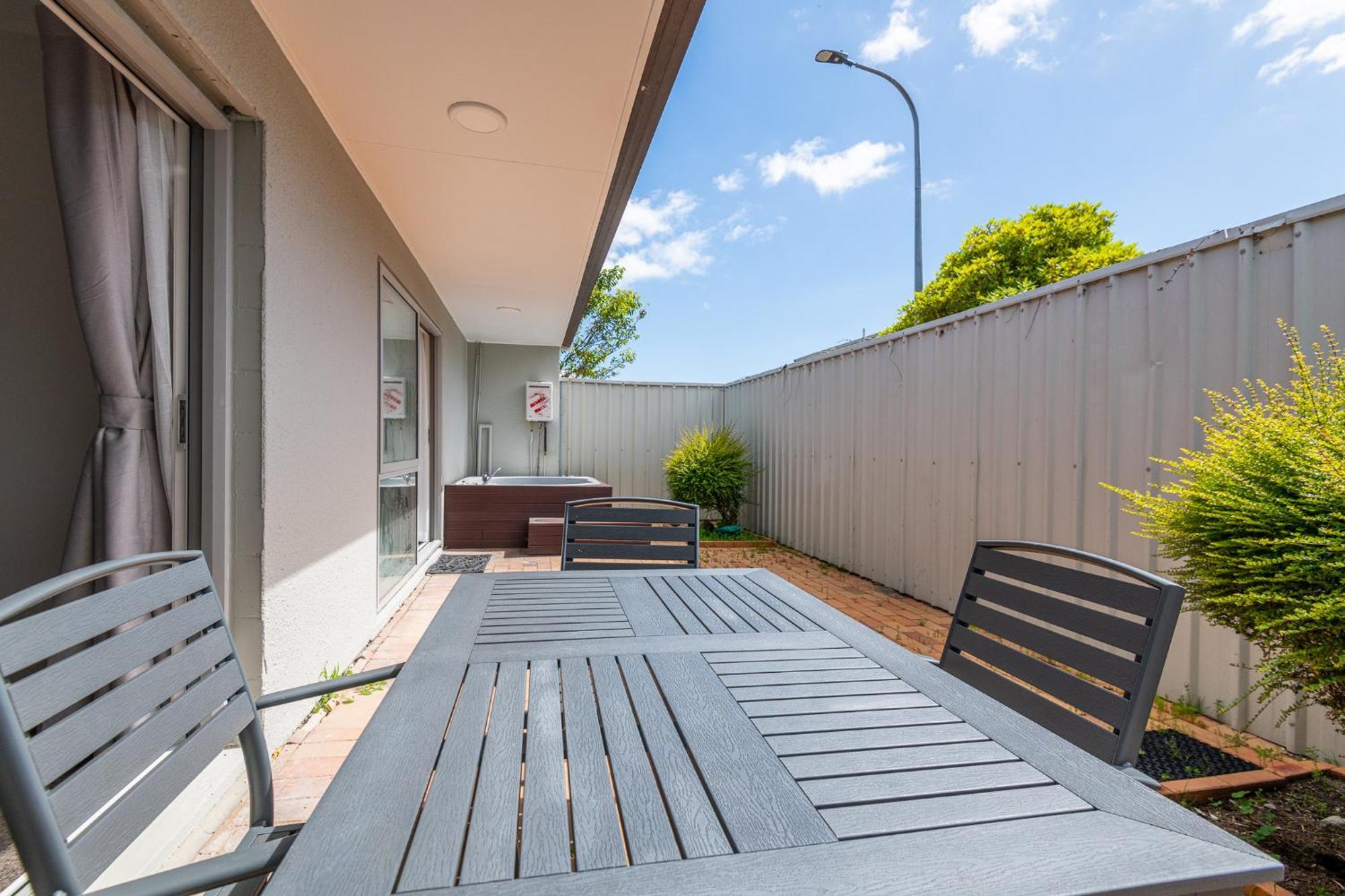 Aurora City Suites Motel Rotorua Exterior photo