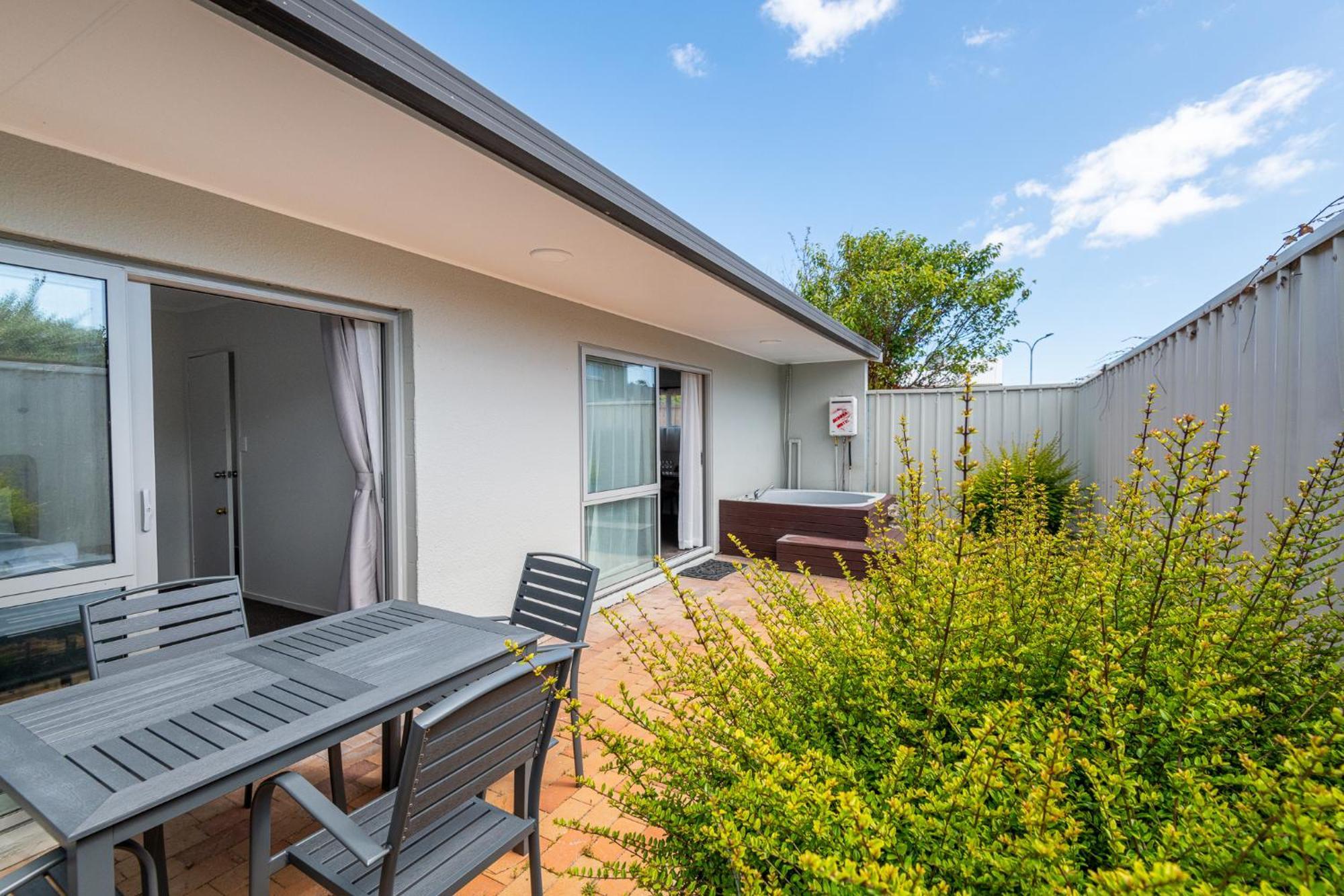 Aurora City Suites Motel Rotorua Exterior photo