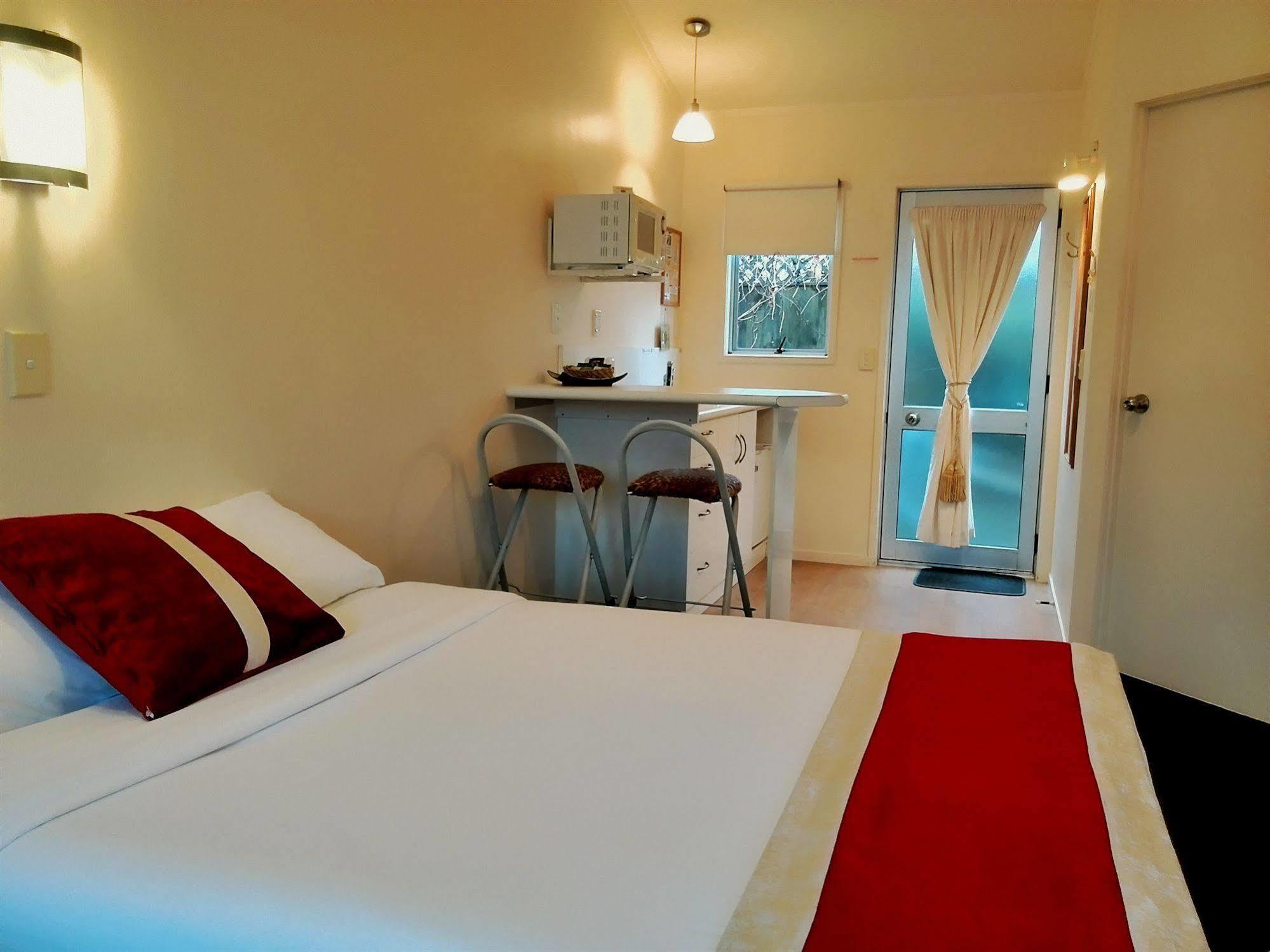 Aurora City Suites Motel Rotorua Exterior photo